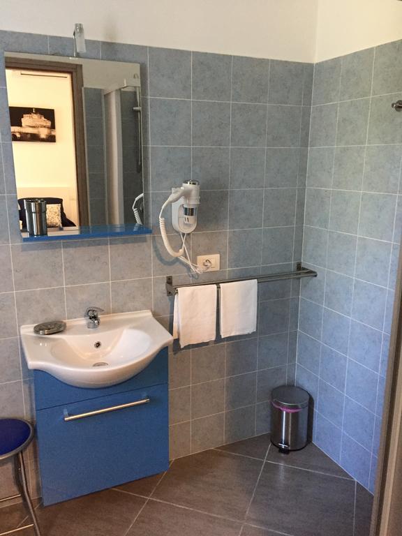 Aquarius Rome Bed & Breakfast Екстериор снимка